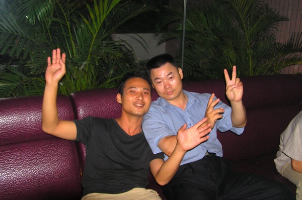 05.jpg